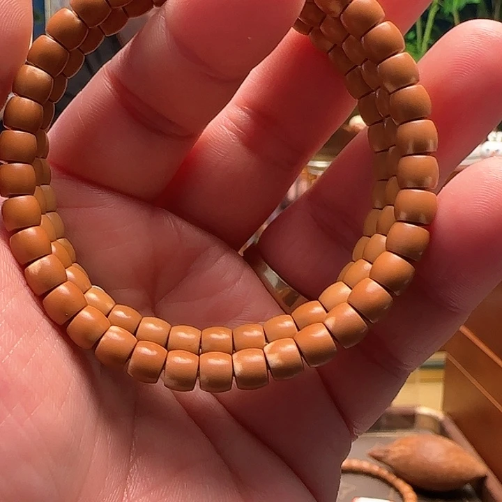 橄榄核手串?***?橄榄核尖老挝6.0单圈