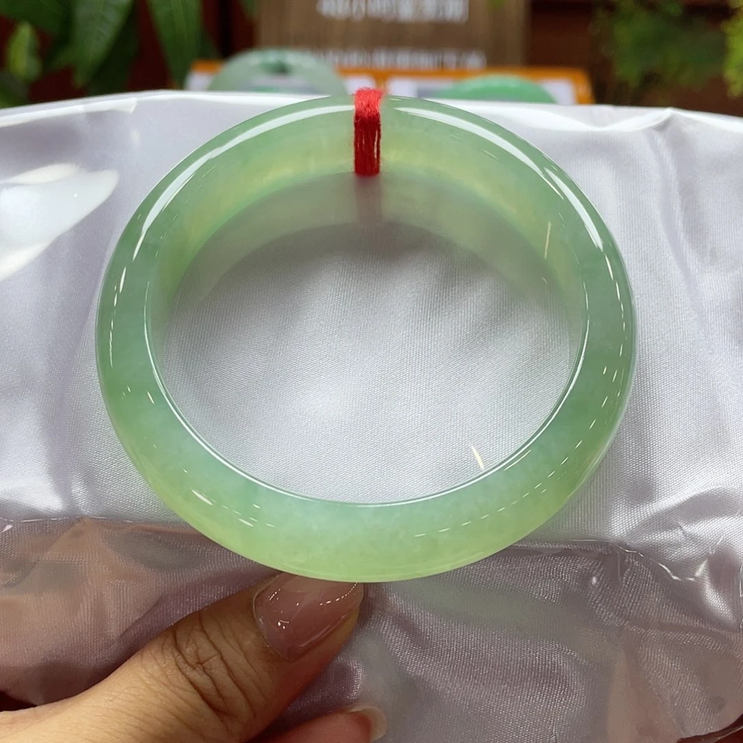 翡翠未镶嵌手镯40 号链接