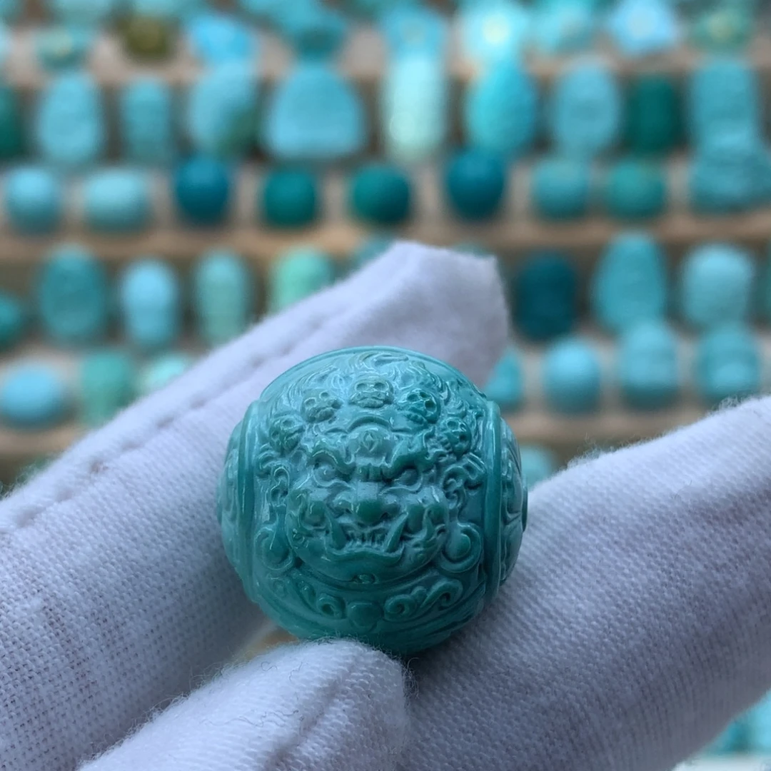 赵***绿松石未镶嵌原矿绿松石大黑天圆珠