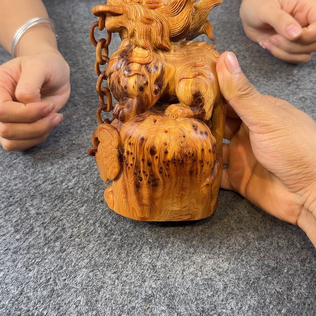 崖柏精品满瘤貔貅大师工艺收藏