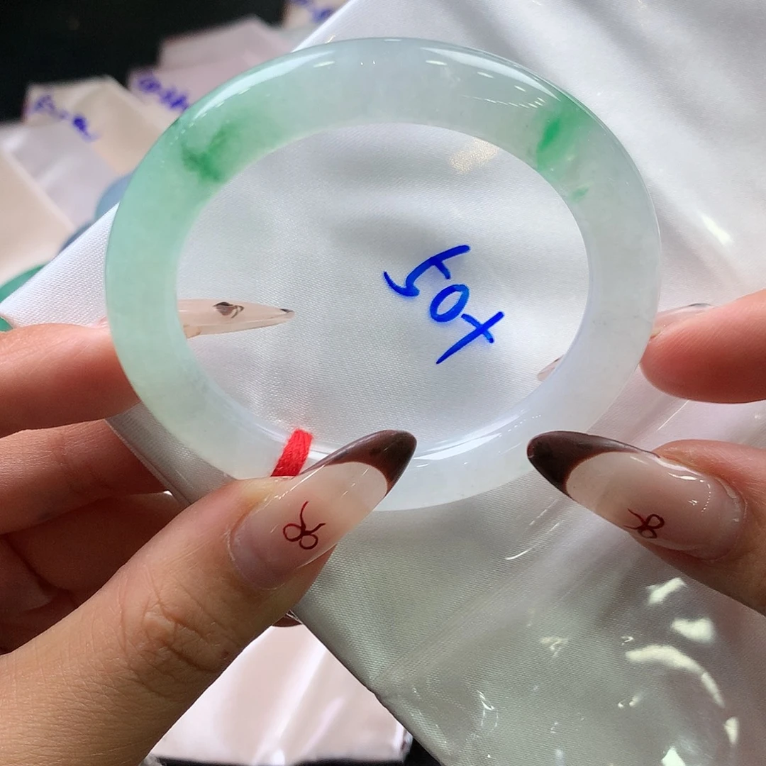 翡翠未镶嵌手镯（圆镯）65号冰种金丝阳绿