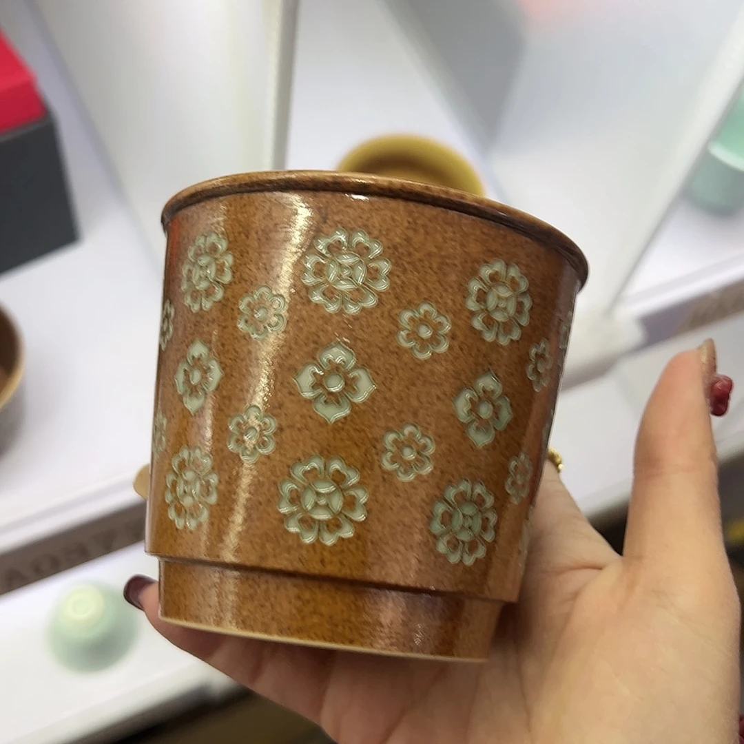 瓷片哈哈哈哈哈哈哈哈哈