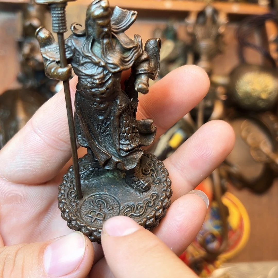 精美铜器工艺品等