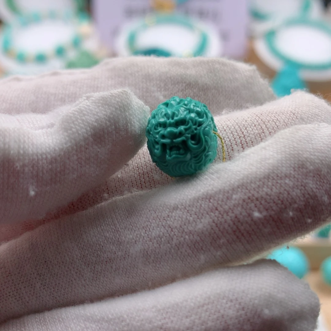 绿松石配饰未镶嵌