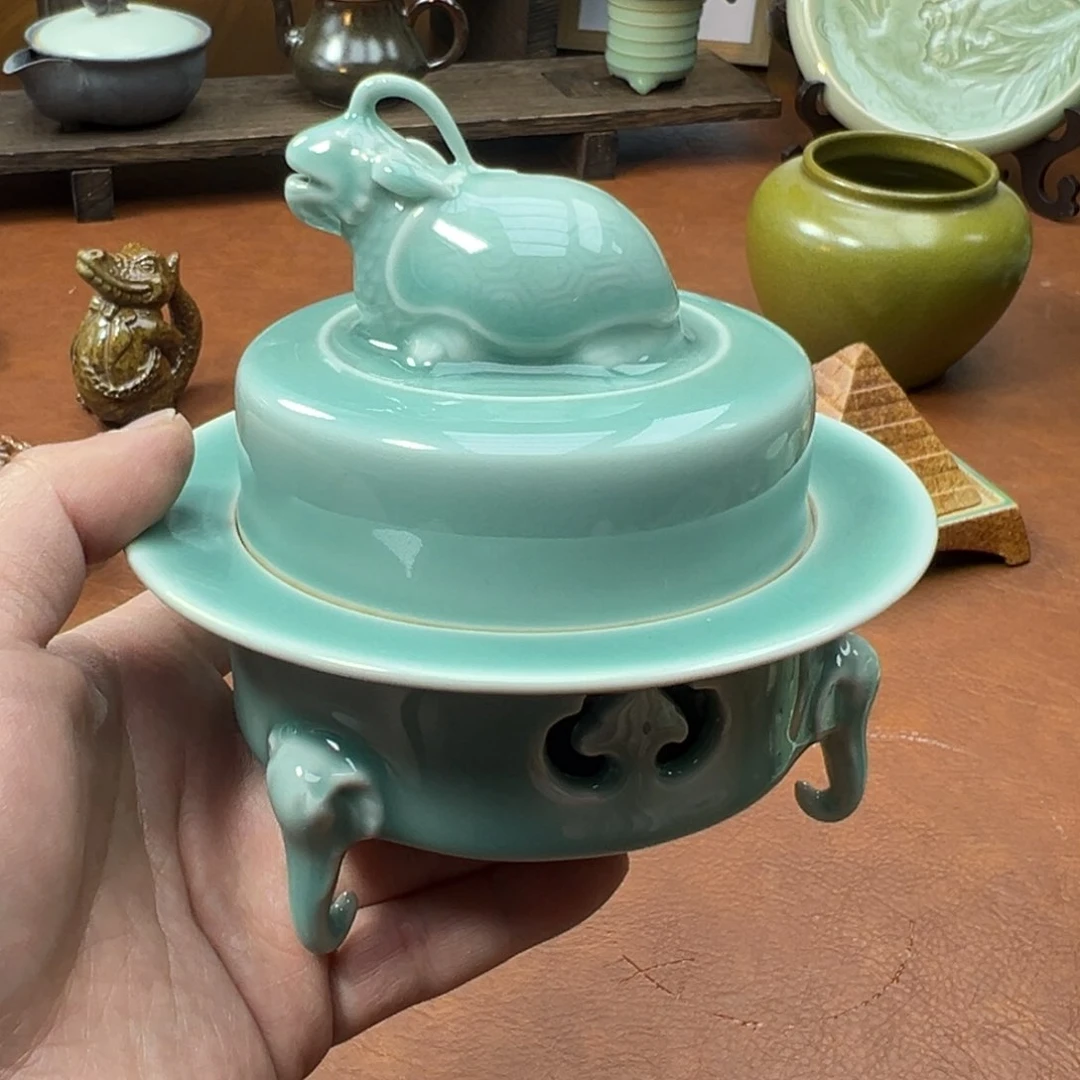 青瓷茶器青瓷茶器微瑕
