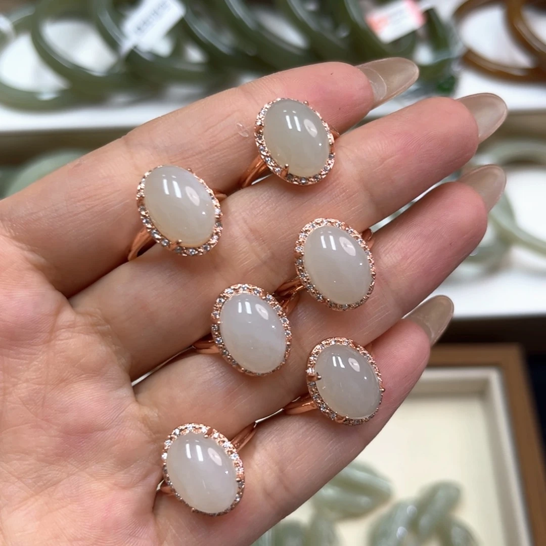 和田玉戒指未镶嵌