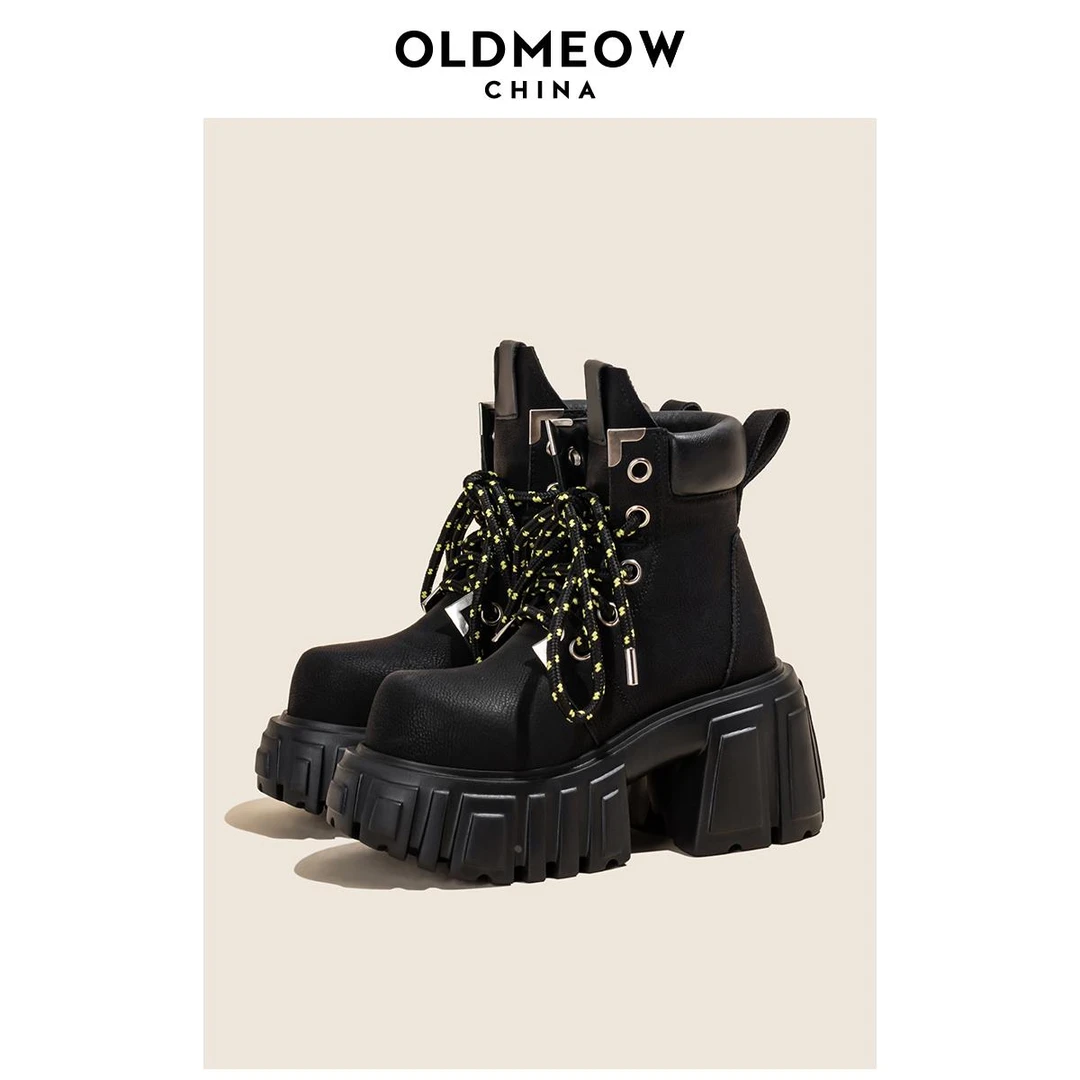 CBMT 厚底小个子增高显瘦黑色机车靴女2025新款复古裤管马丁短靴