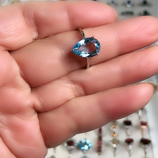 托帕石戒指银S925镶嵌