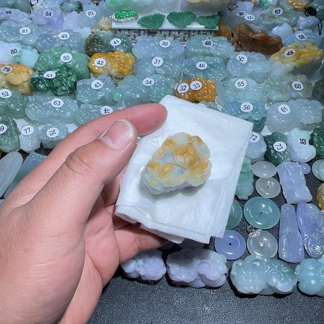 定制翡翠未镶嵌天然