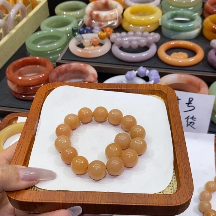 石英质玉未镶嵌手链14