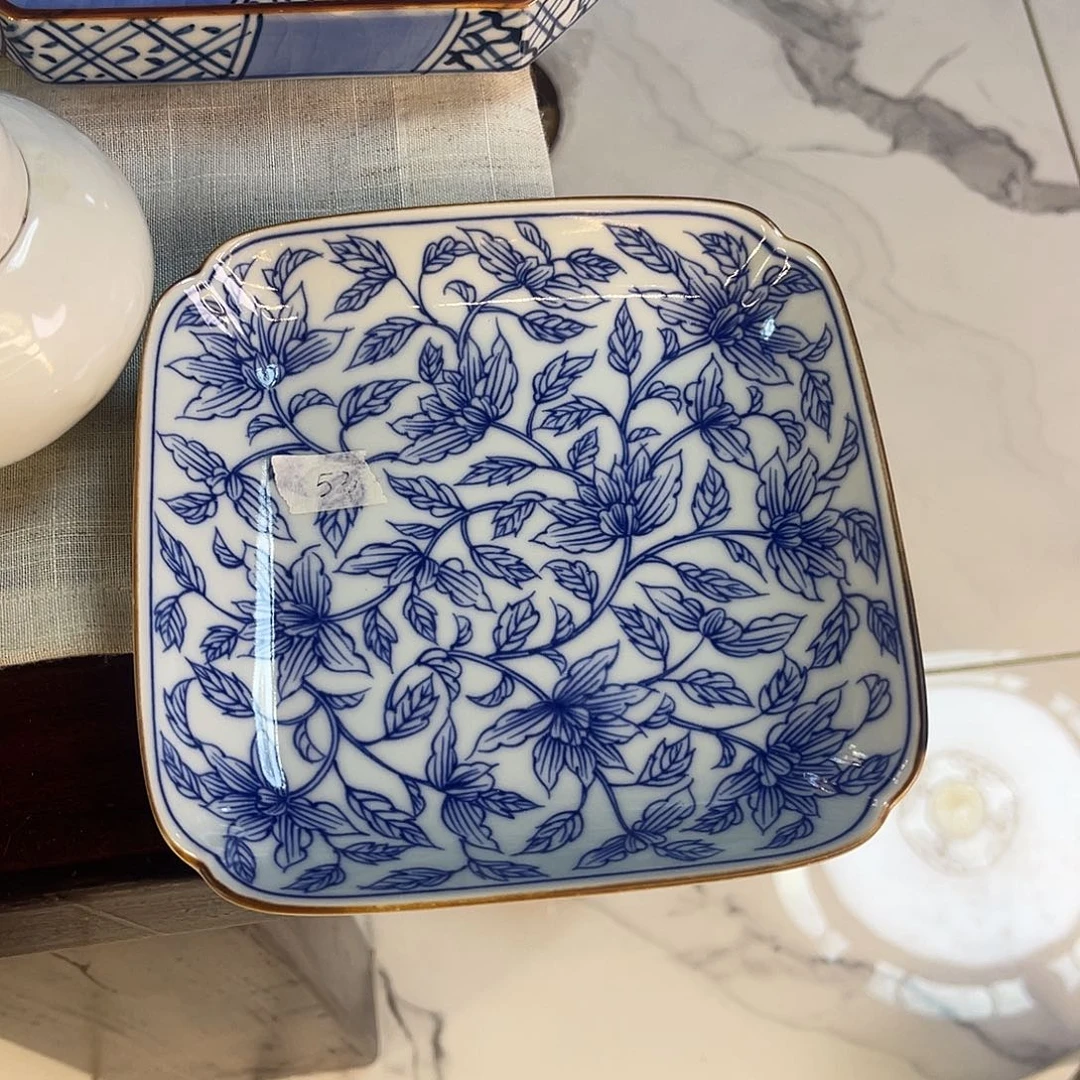 瓷片橘吉青花缠枝方盘