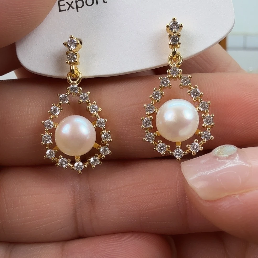 淡水珍珠未镶嵌耳饰