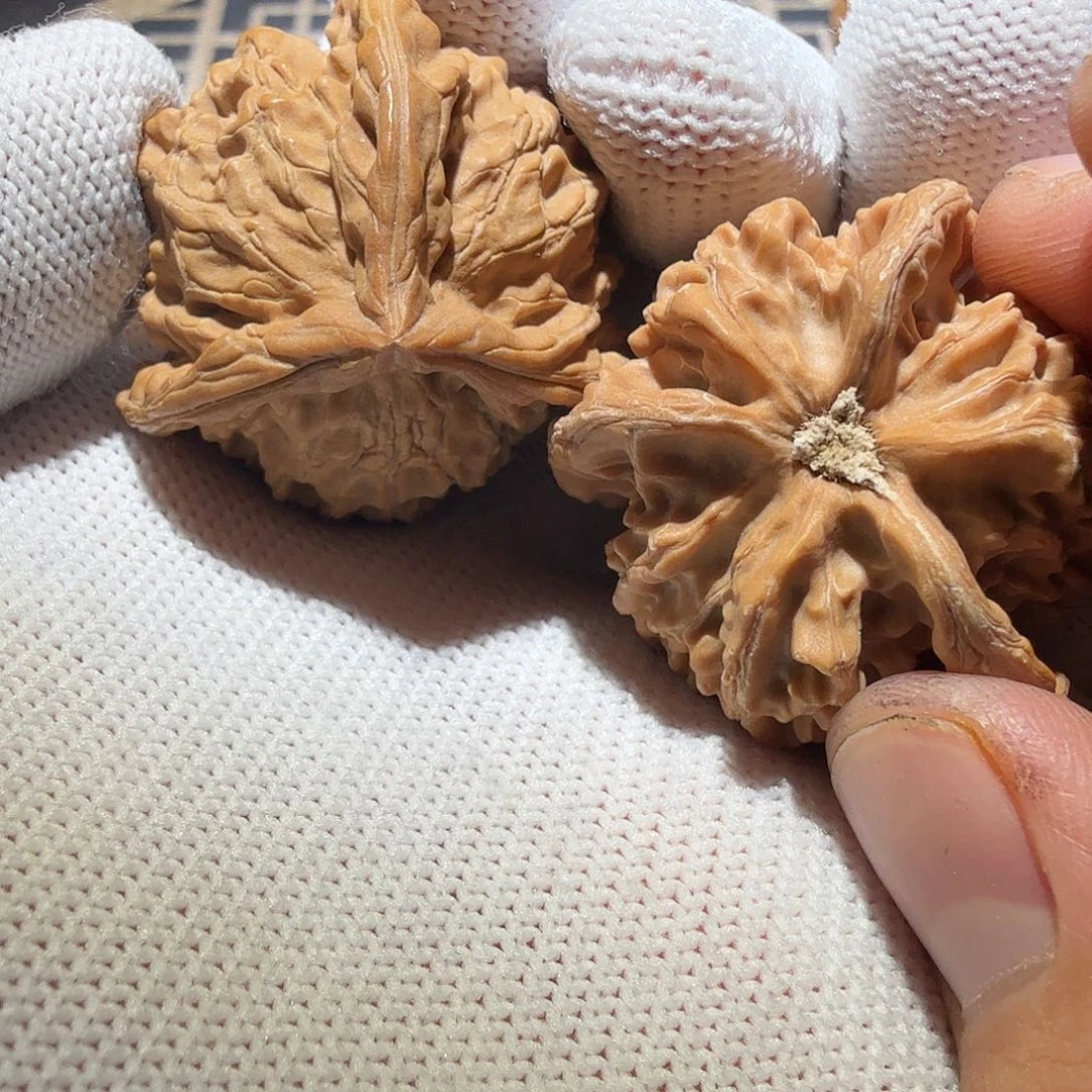 文玩核桃吊坠盘山公子帽