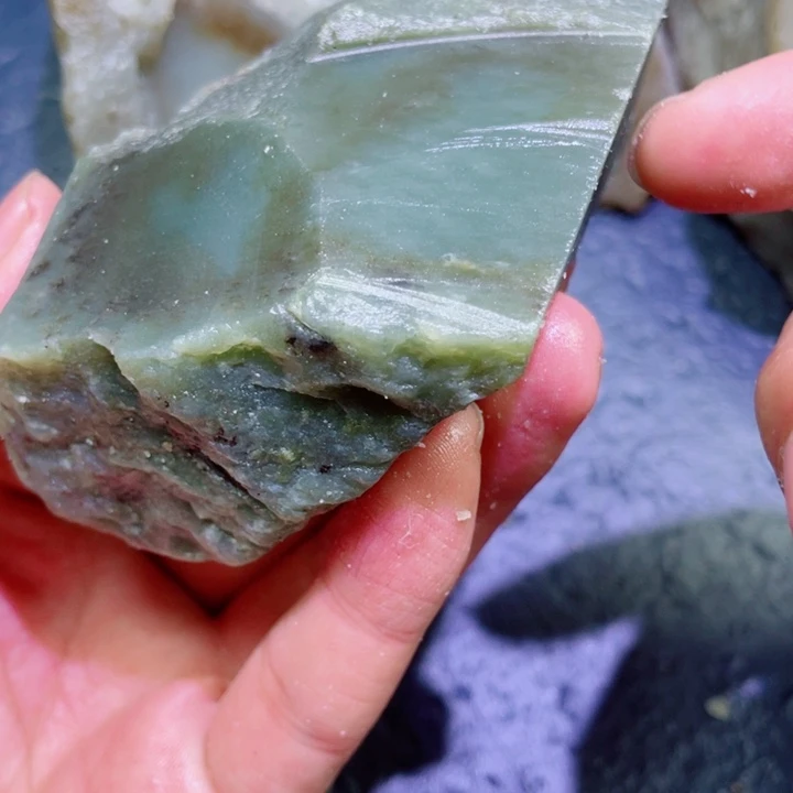 和田玉未镶嵌珠宝半成品