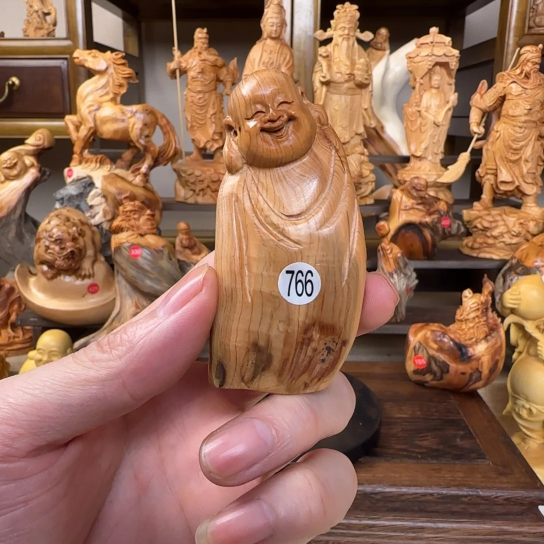 崖柏小木匠艺雕一物一拍