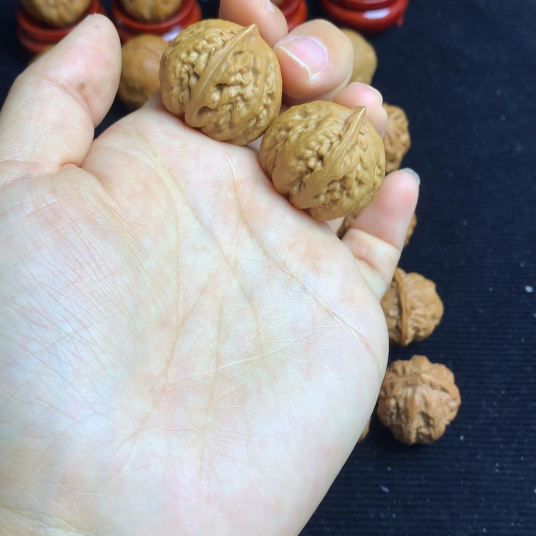 吊坠文玩核桃卧龙石