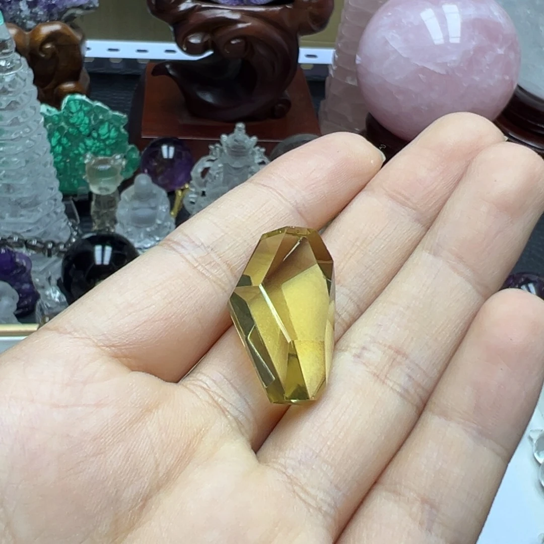 未镶嵌珠宝半成品水晶