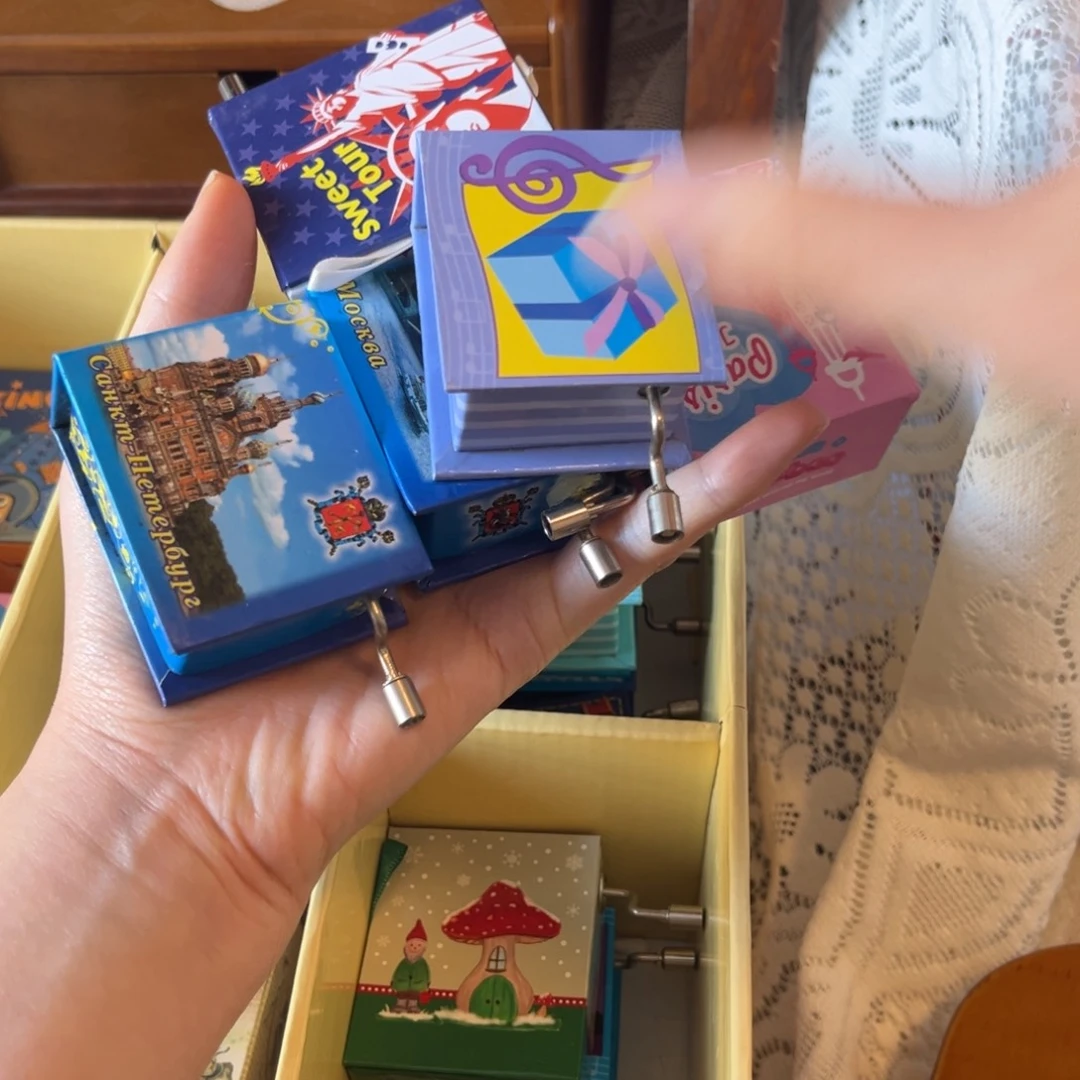 手摇可爱复古解压