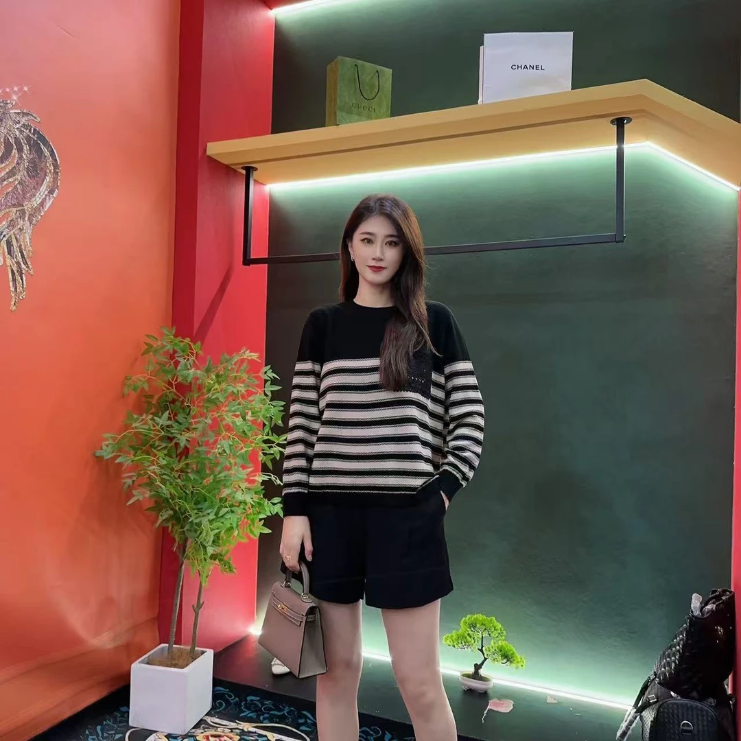 2065多金大码气质减龄上衣早秋季长袖女装设计女