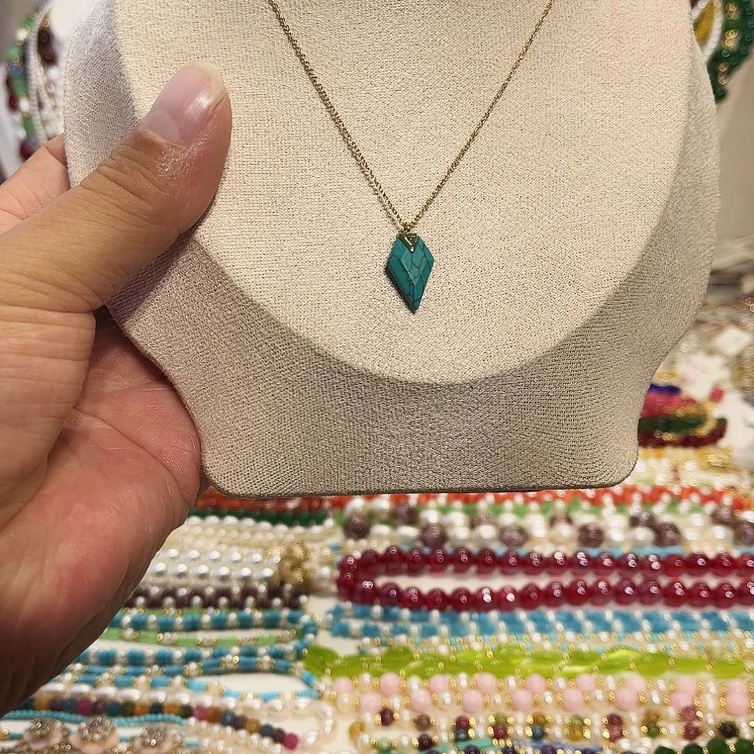 项链搭配时尚潮流