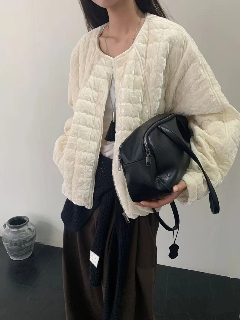 220设计感圆领菱形格丝绒外套女2025秋冬新款时尚休闲百搭上衣潮