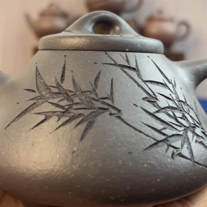 N***h茶壶紫砂子治石瓢天青泥