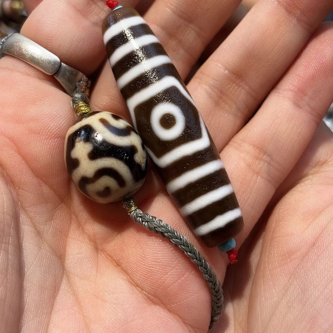 玛瑙/玉髓颈饰未镶嵌云***部