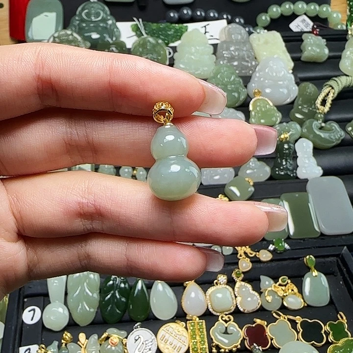 颈饰银S925镶嵌和田玉