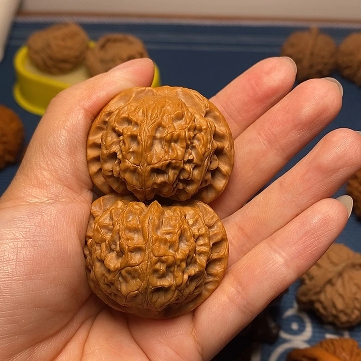 ゛***_手串文玩核桃宫灯。42