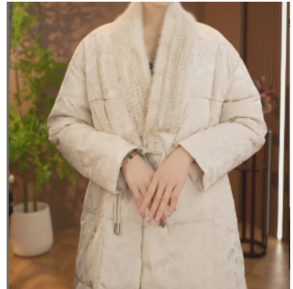 冬季新款新中式羽绒刺绣女装外套长款羽绒服2024D19331--小白