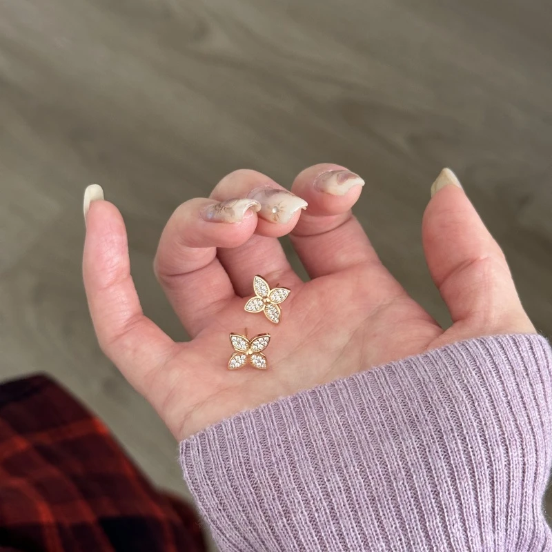 铜合金耳饰 菱形满锆幸运四叶花精致耳钉【R407】