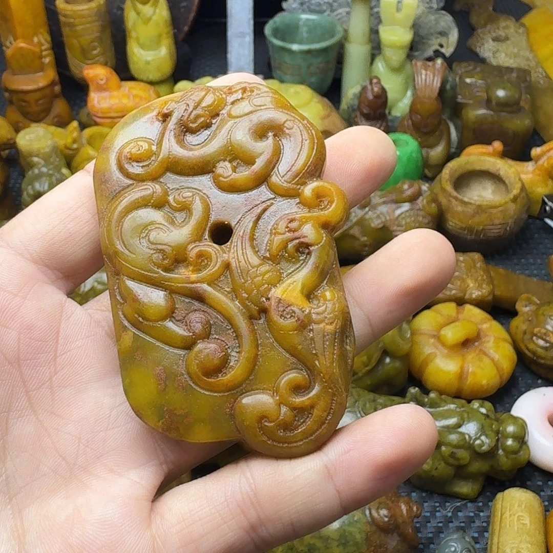 白玉菩提吊坠。。。