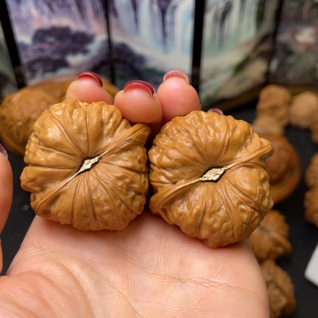 文玩核桃把件43.5南瓜墩