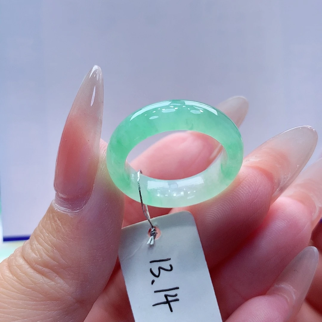 翡翠未镶嵌戒指缅甸A货