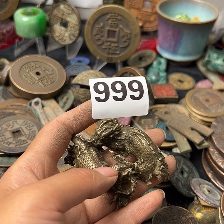 封***板铜复古文创工艺品