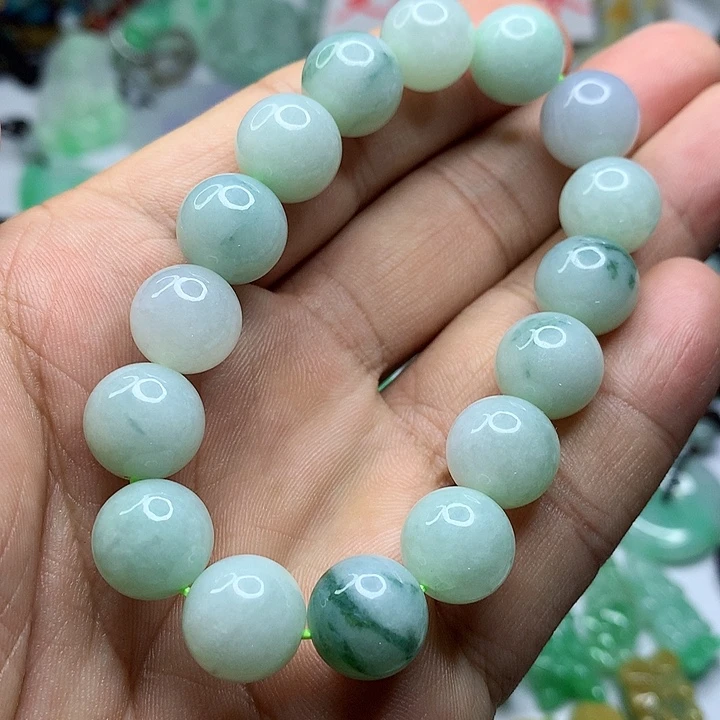 未镶嵌手串翡翠卡12