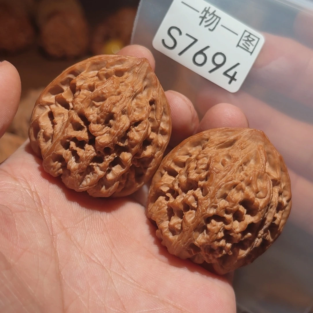 把件文玩核桃野牛
