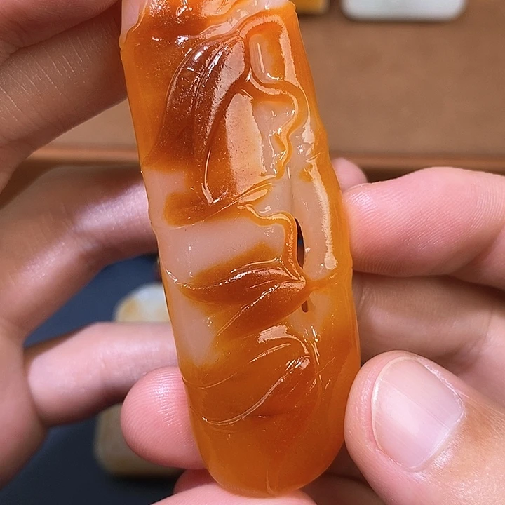 和田玉未镶嵌颈饰A7