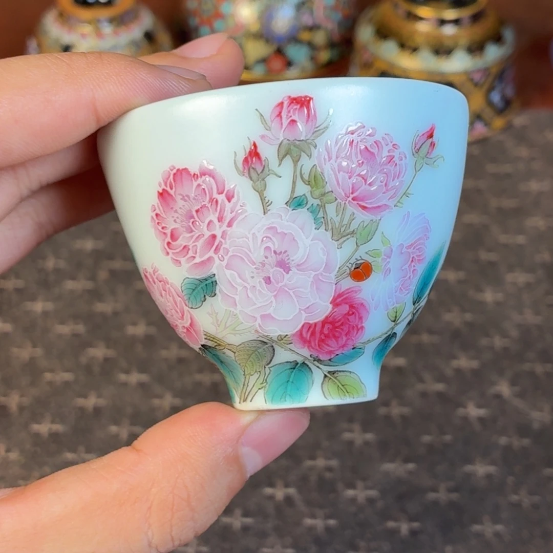 瓷杯子瓷姑娘景德镇陶瓷艺术