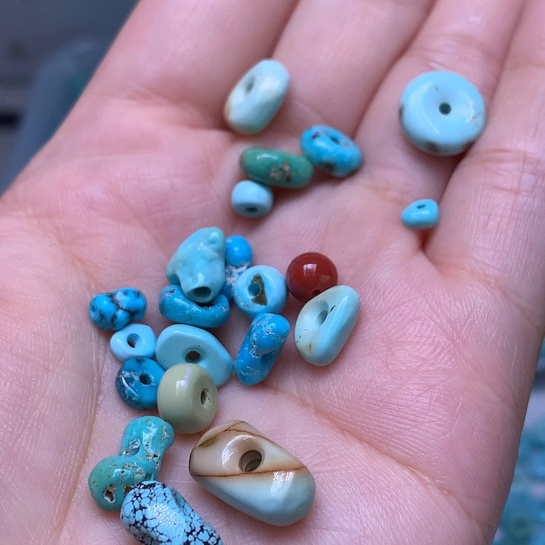 南红玛瑙未镶嵌珠宝奇石