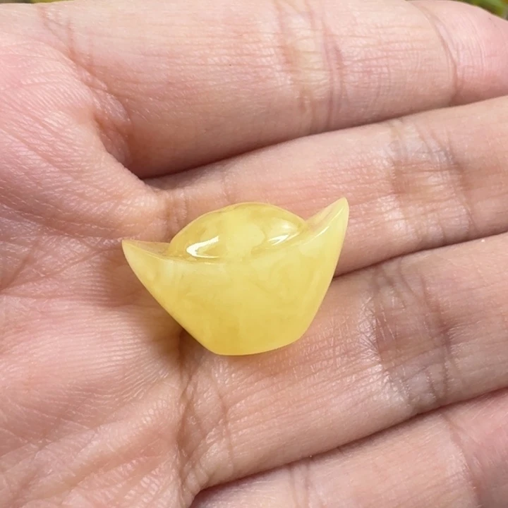 蜜蜡珠宝奇石未镶嵌