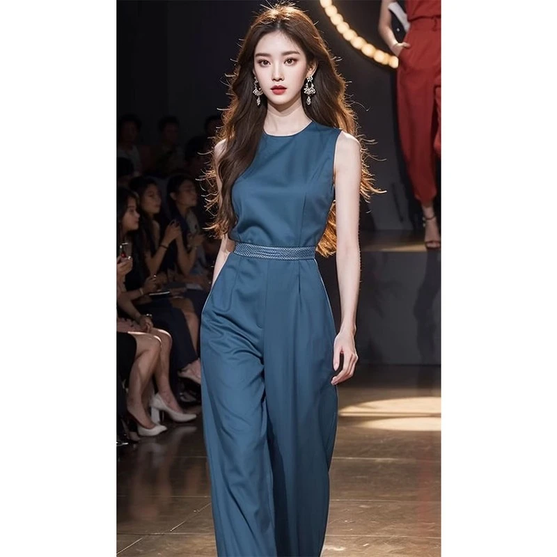 2025新款独特连衣裤超好看法式赫本风高端精致蓝色连体裤子女夏季