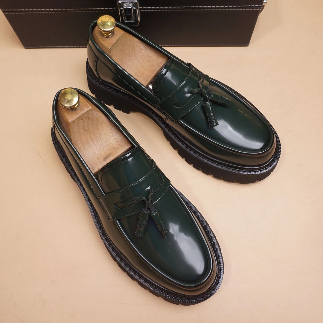 漆皮厚底男士韩版尖头皮鞋英伦男士休闲套脚男鞋内增高复古婚鞋子