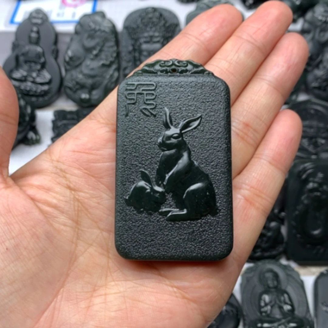 【闪购商品】颈饰未镶嵌和田玉双面雕刻