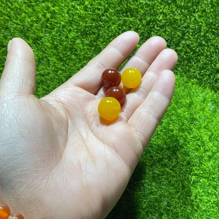 玛瑙/玉髓手串未镶嵌月*