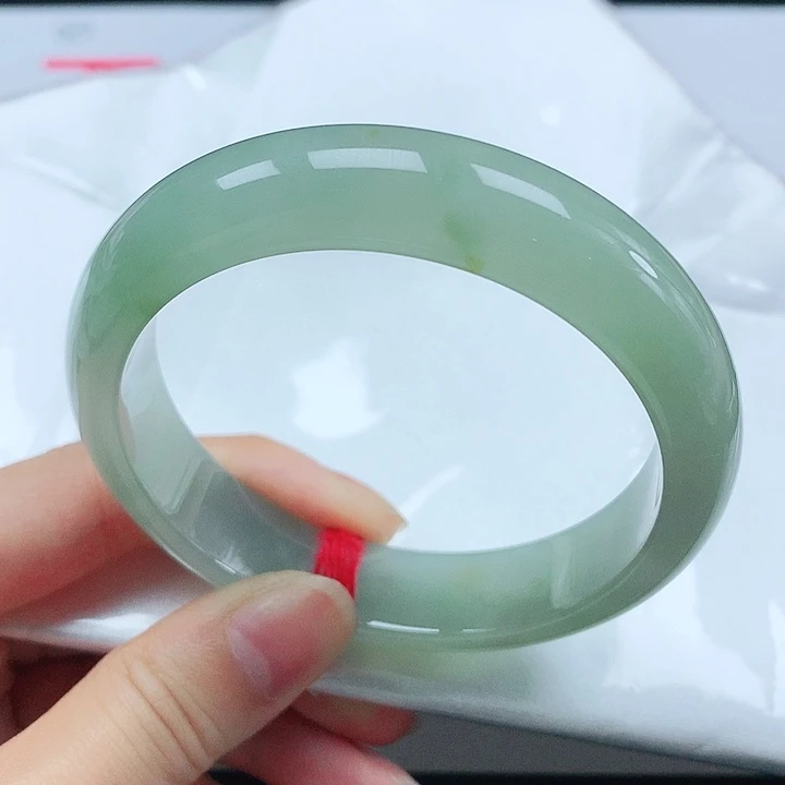 翡翠手镯未镶嵌翡翠手镯56