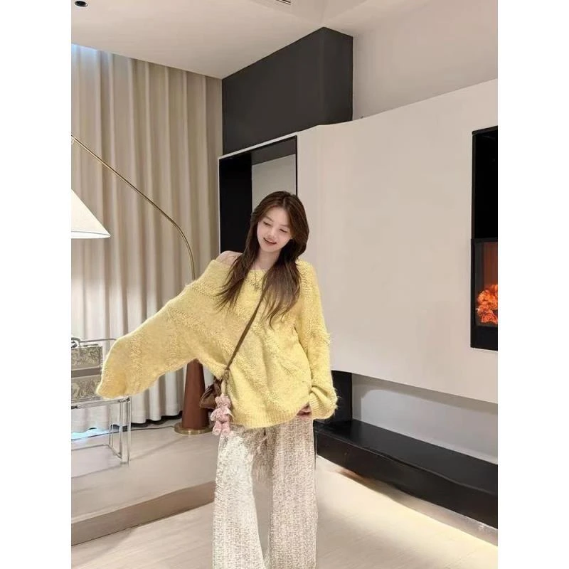 秋季宽松软软斜纹针织衫时尚休闲气质百搭温柔设计感韩版毛衣女