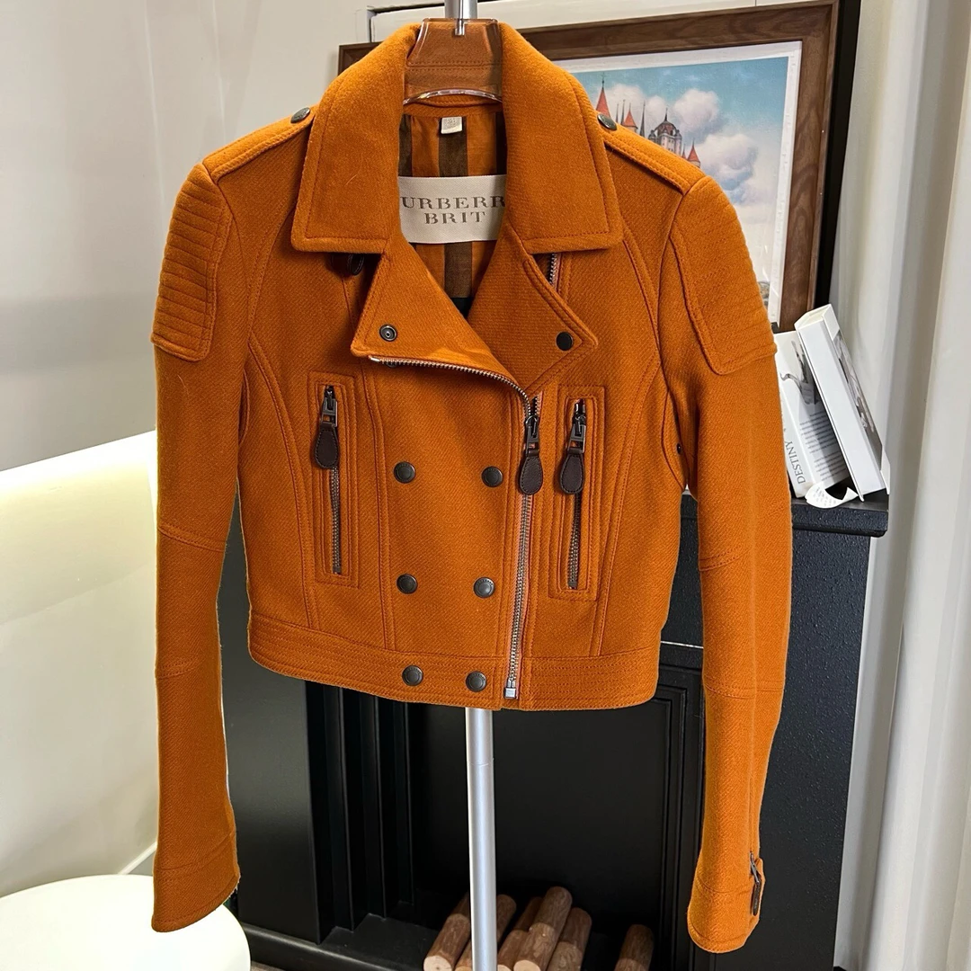 99新 BU675 BURBERRY/巴宝莉 机车款皮衣外套S码原价11000