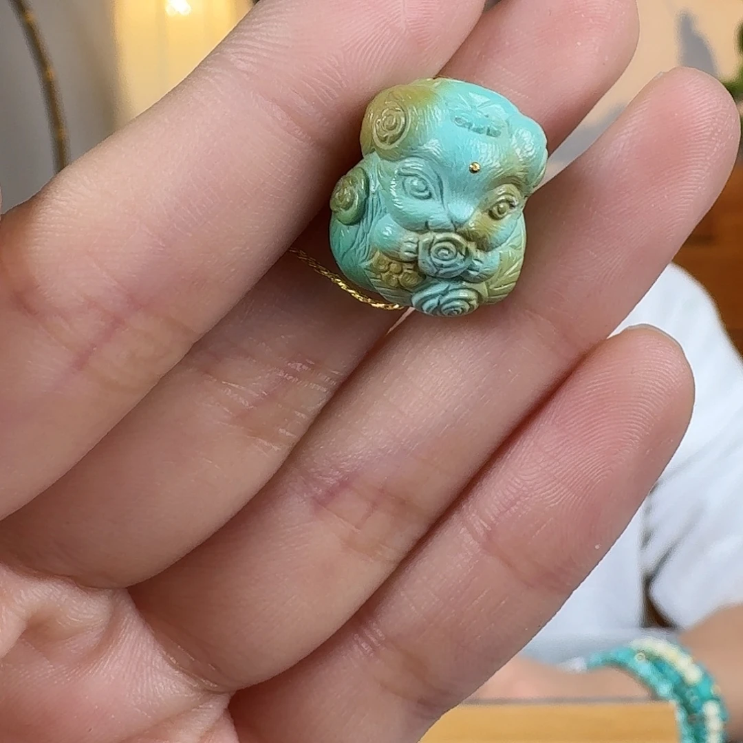 绿松石未镶嵌挂件