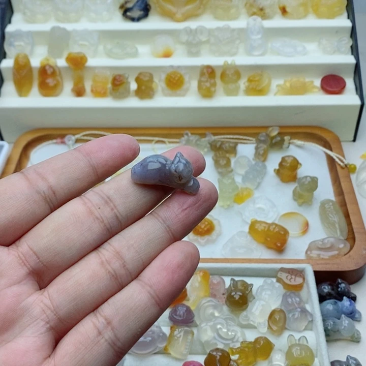 未镶嵌颈饰玛瑙/玉髓